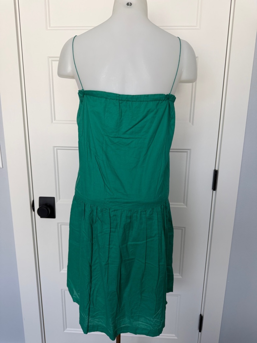 Mac Phee V-neck Spaghetti Strap Midi Dress in Sz Med - Picture 5 of 11